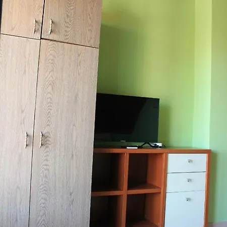 Lenke Apartman