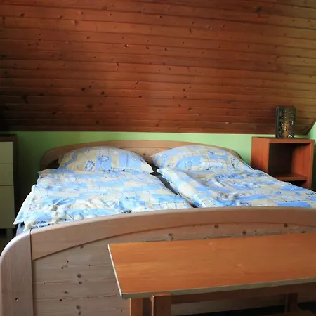 Lenke Apartmanhaz * Balatonlelle