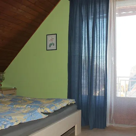 Apartman Lenke *