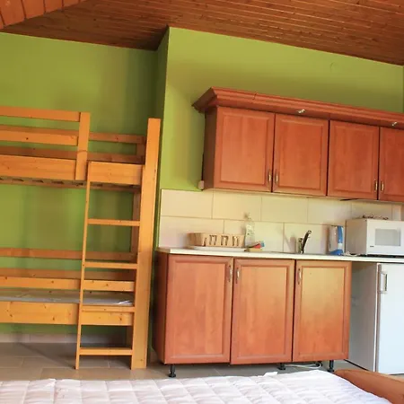 Apartment Lenke Apartmanhaz *