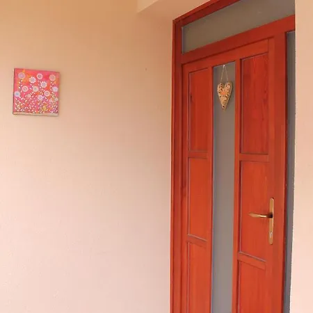 Lenke Apartman Balatonlelle